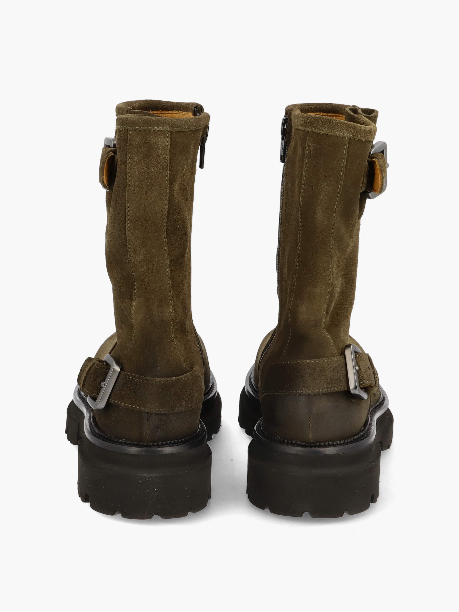 Ankle boots mud