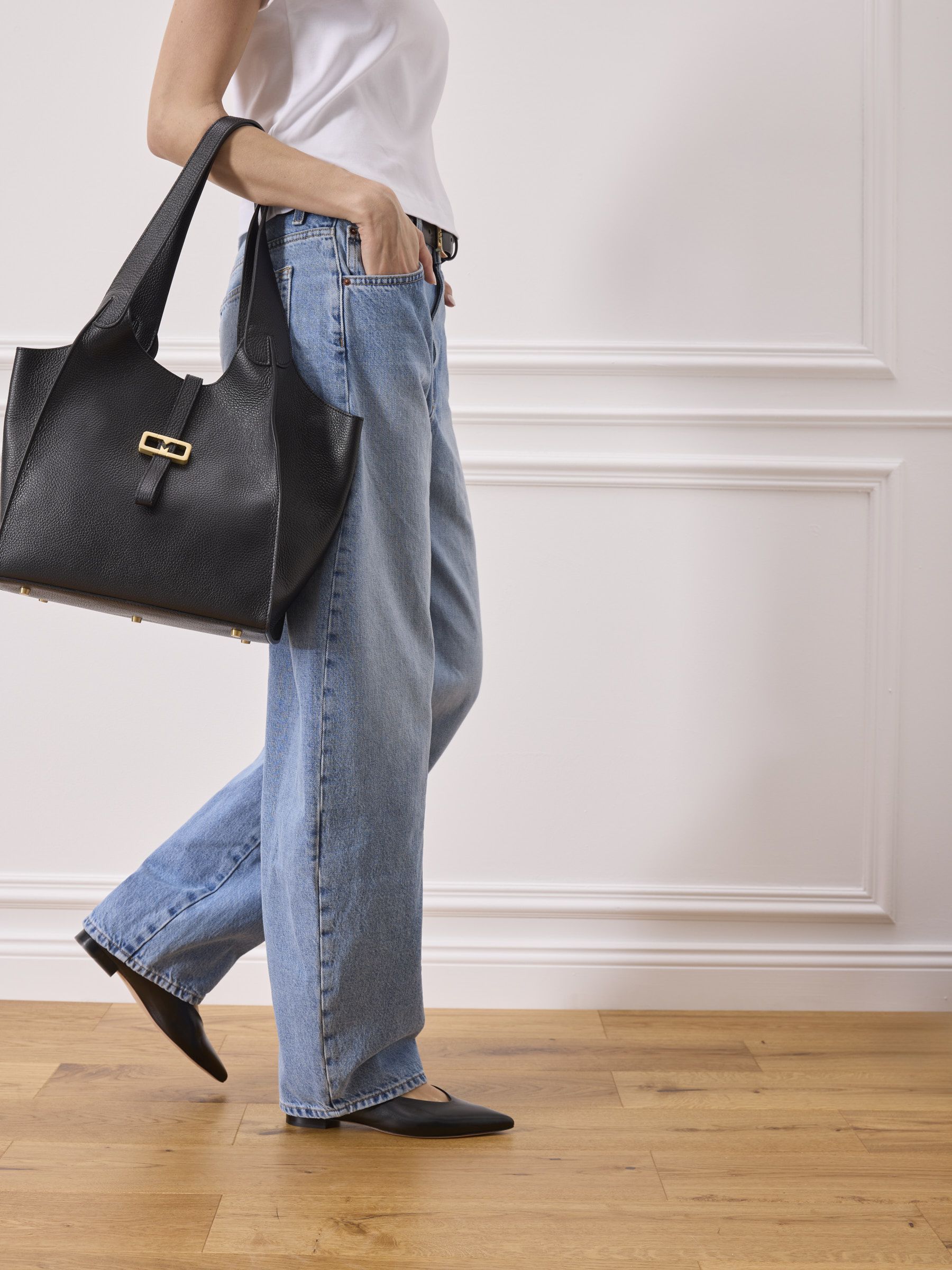 MATA-Glattleder-Schwarz-TM9104F-0011-0001-BM_01 MATA Glattleder Schwarz, Hosen, Jeans, Tasche, Handtasche, Schuh