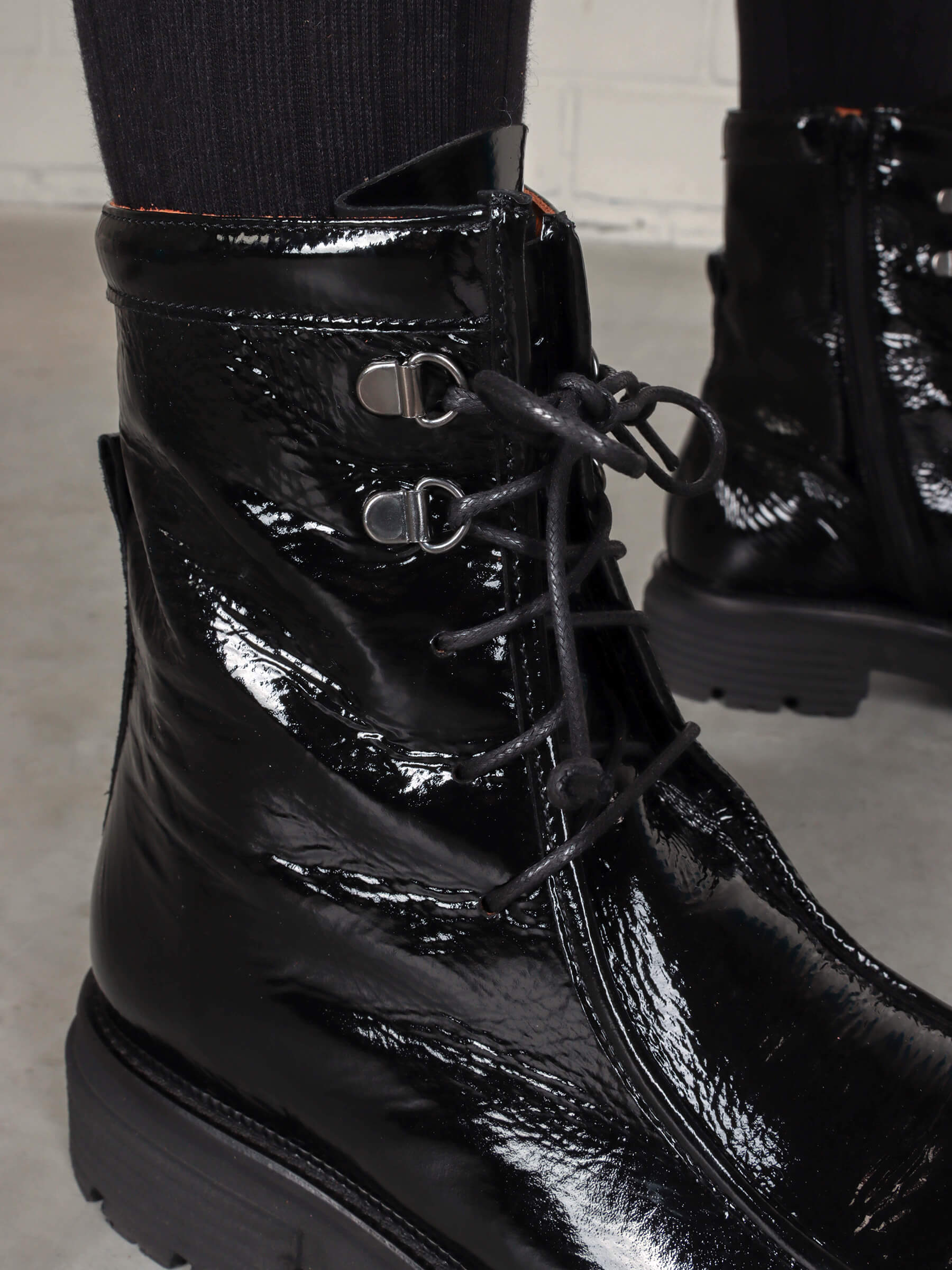 Schnürstiefelette schwarz
